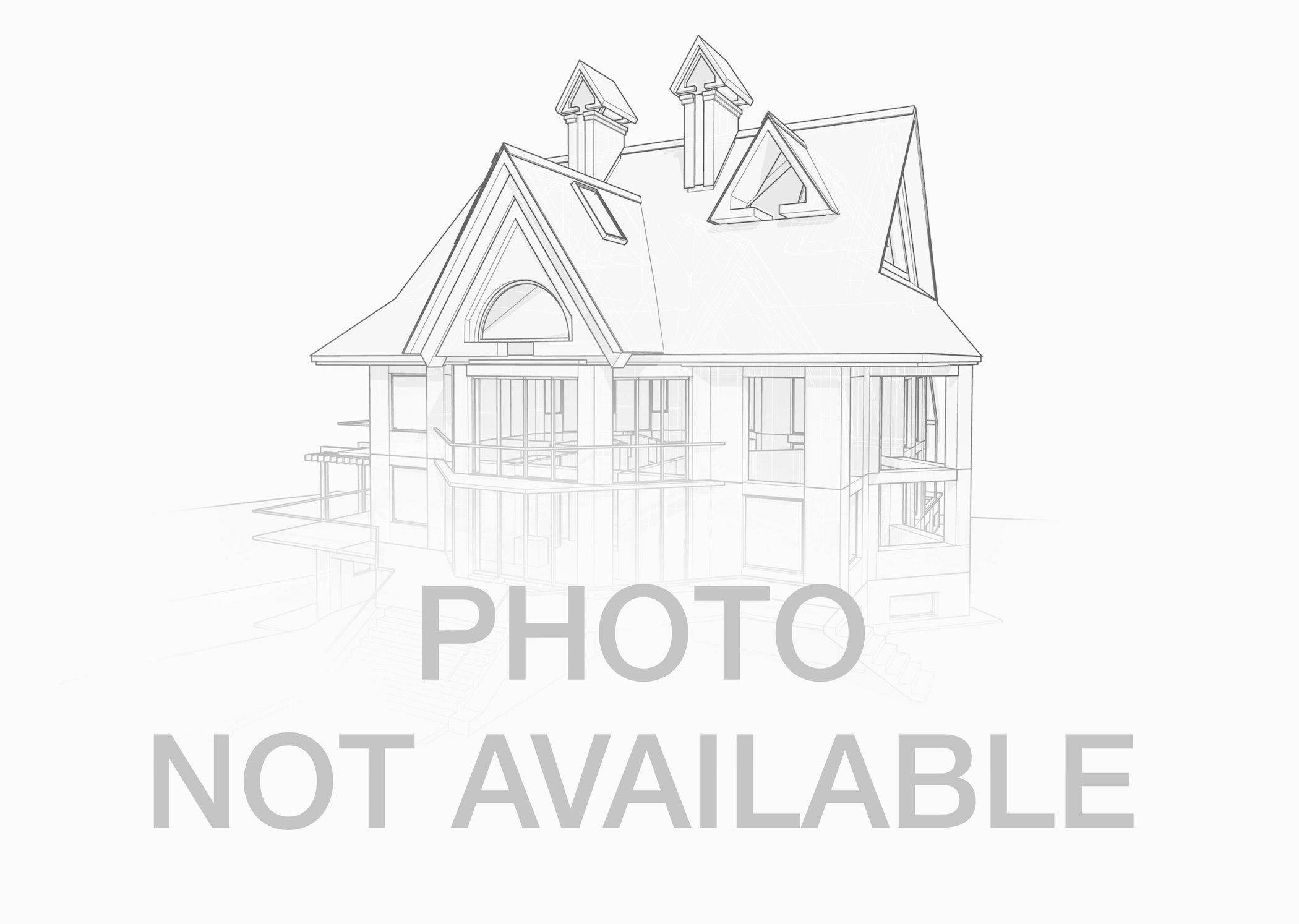 1712 Violet Court 
